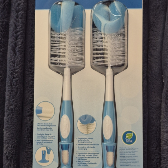 Blue and White Bottle Brush Set - Picture 1 of 5